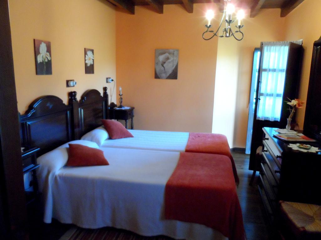 Casa El Campu Guest House Infiesto Bilik gambar