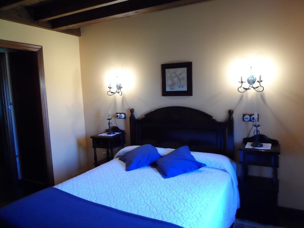 Casa El Campu Guest House Infiesto Luaran gambar