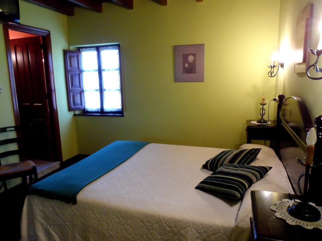 Casa El Campu Guest House Infiesto Luaran gambar